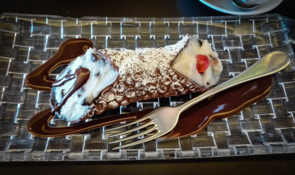 Campania, Olaszország 3. rész Capri az álmok szigete 5 Cannolo